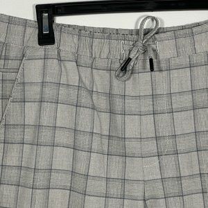 Zara Man. USA LG LIGHT CUFFED MENS TROUSERS